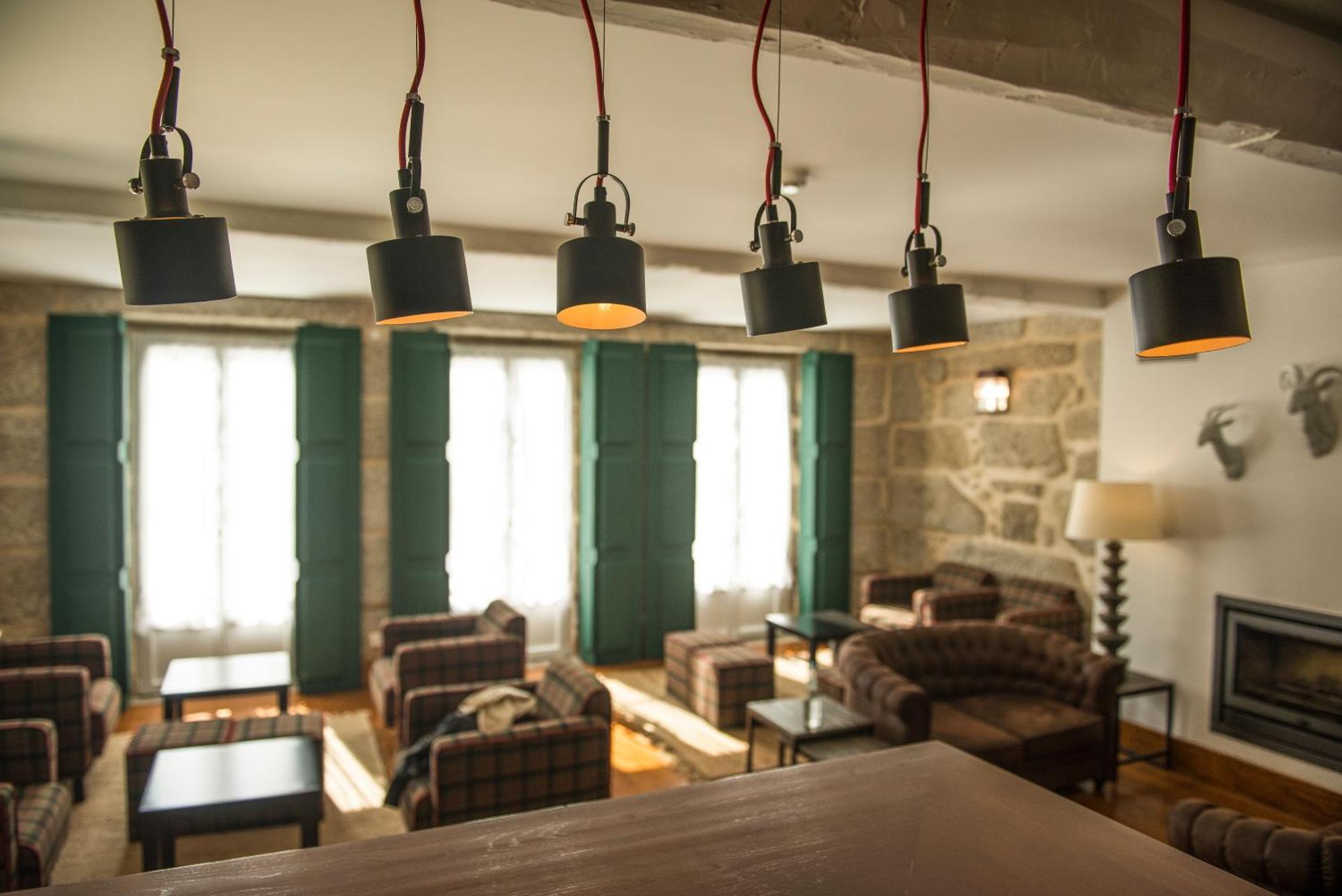 Hotel Casas Do Lupo Nelas Zewnętrze zdjęcie